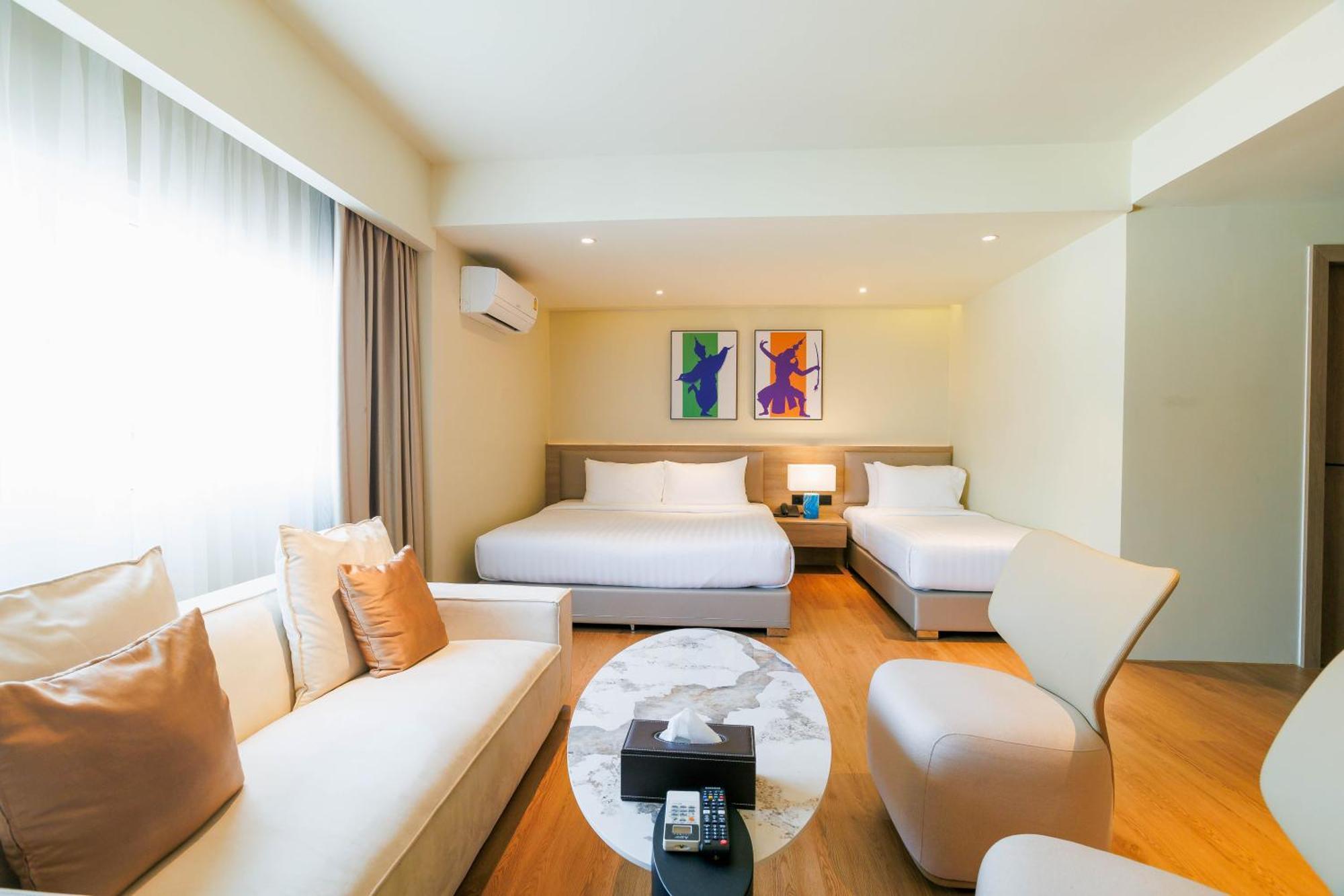 The One Bay Breeze Hotel Pattaya Ngoại thất bức ảnh